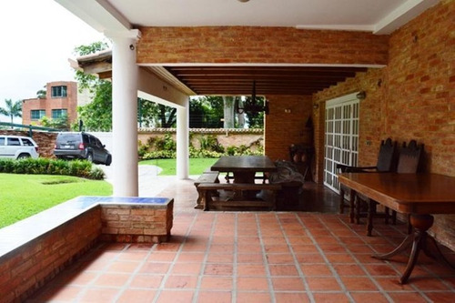 Imagen 2 de 12 de Casa En Venta En Altamira 21-10645 Caro Fermoso 0424 2083128