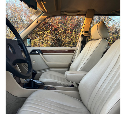 Mercedes Benz 250 D Año 1990 Titular