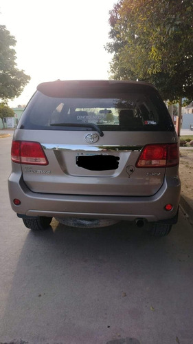 Imagen 2 de 4 de Toyota Sw4 2007 3.0 Srv Cuero