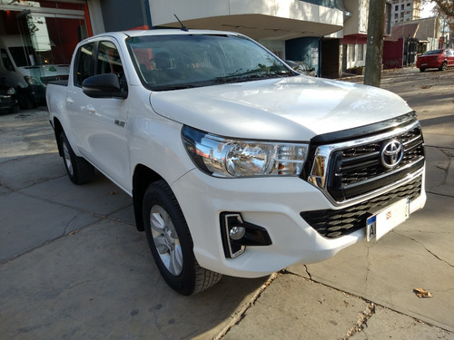 Toyota Hilux 2.8 Cd Sr 177cv 4x4