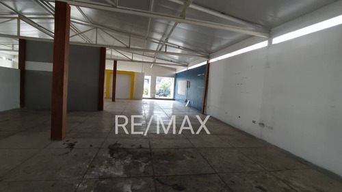 Imagen 9 de 15 de Gm Local Comercial En Venta En El Viñedo Valencia 718m2 462415