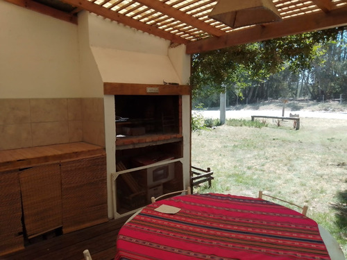 Imagen 5 de 14 de Vendemos Casa De Dos Habitaciones En Claromecó