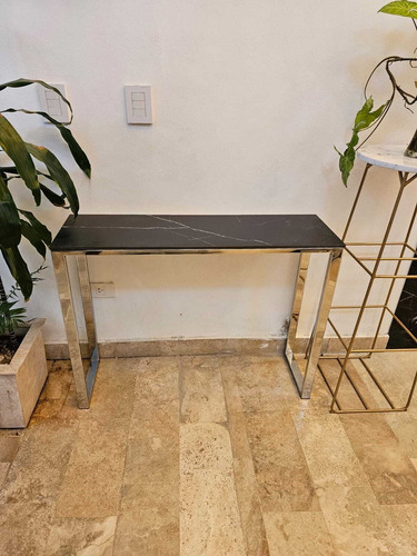 Recibidor Frías 100x30 Spl Negro Marquina Satin Base Cromo