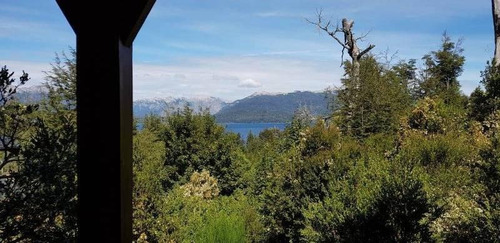 Casa Con Vista Al Lago Nahuel Huapi En Barrio Epulafquen