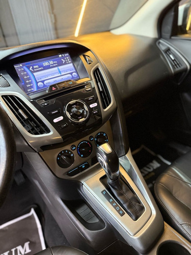 Ford Focus 1.6 SE 16V FLEX 4P POWERSHIFT