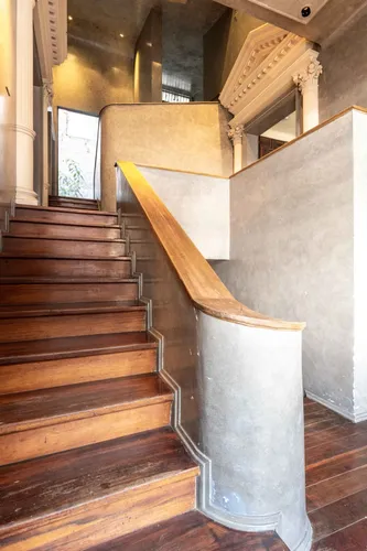 Casa En Venta En Los Rosales. Cod V8059