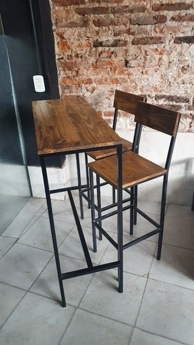 Imagen 3 de 4 de Mesa Desayunador Con 2 Taburetes + Hidrolaca Industrial