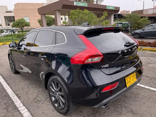 Volvo V40 1.4 T4 KINETIC AT