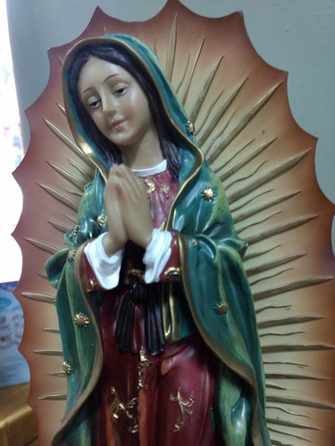 Virgen De Guadalupe, Resina  40 Cm De Alto C/base