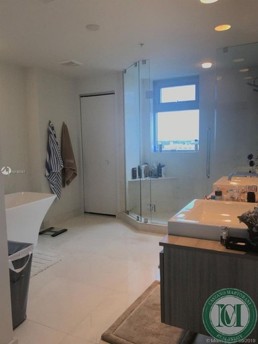 Imagem 11 de 17 de Apartamento - Ap00172 - 34581263