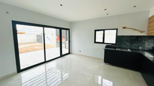 Venta Casa 3 Dormitorios En Pozo - Rinco Del Rio- Neuquen Capital