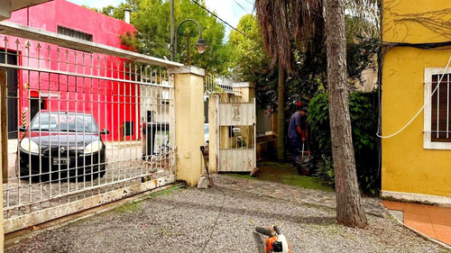 Venta, Casa, 3 Ambientes, Patio, Jardín, Parrilla, Pileta, Barrio Cerrado, San Fernando.