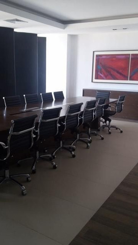 Imagen 18 de 20 de Oficinas Edificio Black