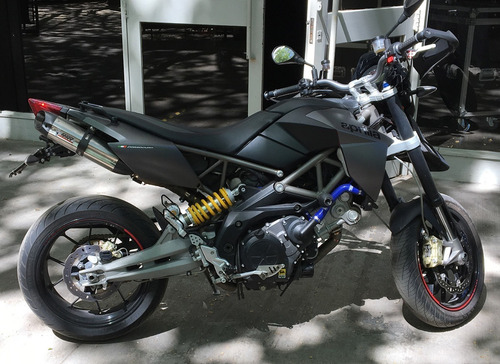 Imagen 3 de 16 de Aprilia Dorsoduro 750 Supermotard