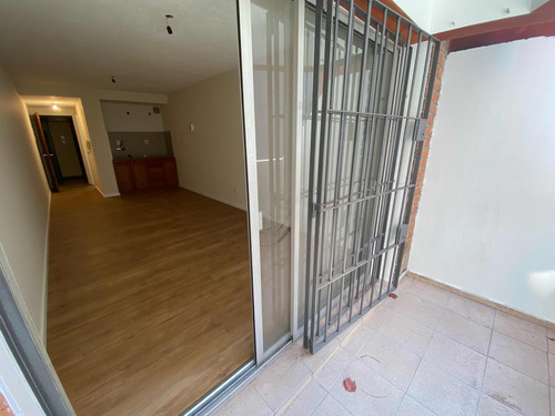 Monoambiente En Alquiler Punta Carretas Próximo A Shopping Edificio Con Barbacoa