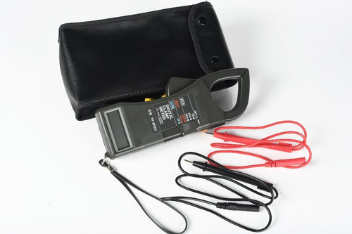 Imagem 2 de 2 de Alicate Amperímetro Ac750v/ac600a/ohm 2k