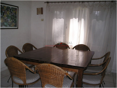 Venta De Casa 3 Dormitorios En Rincón Del Indio, Punta Del Este- Ref: 2373