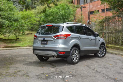 Ford Escape 2.0 Titanium