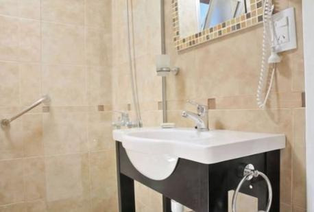 Imagen 6 de 15 de Complejo En Venta - Colonia Marina - Villa Gesell