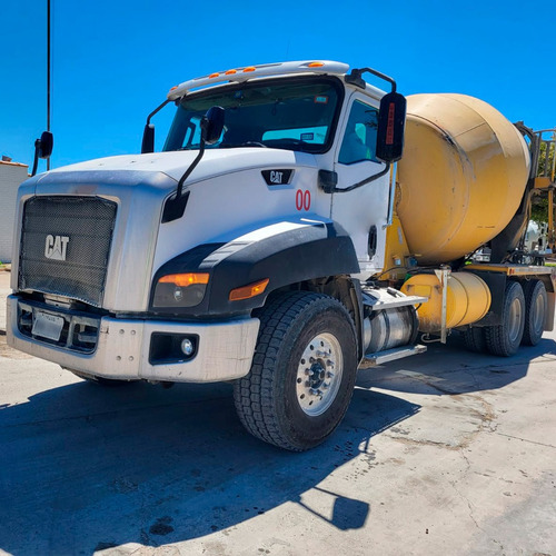 Camión Trompo De Concreto Mixer 8m3, Chasis Caterpillar 2014