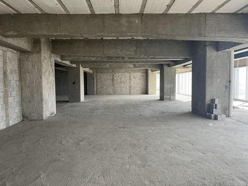 Oficina En Obra Gris En Venta Con Financiamiento, Jardines Del Pedregal