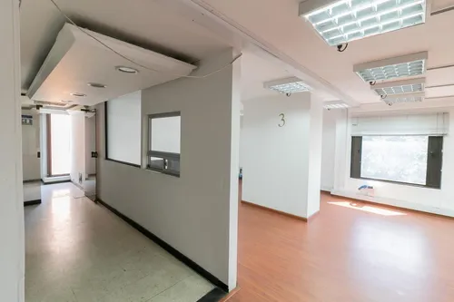 Oficina En Arriendo En Porciúncula. Cod A1021308