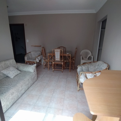 Imagem 3 de 14 de Apto 1dorm 1vaga,sacada,caiçara,elevador,185 Mil