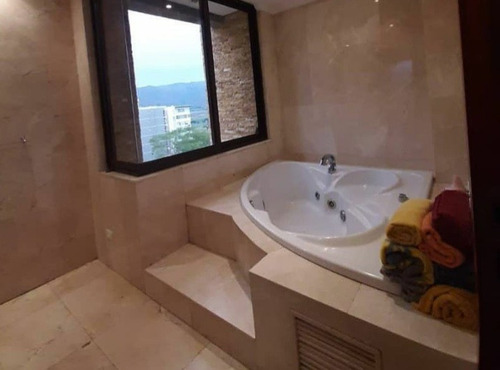 Imagen 8 de 10 de María Meléndez Vende Apartamento En Terrazas Del Country