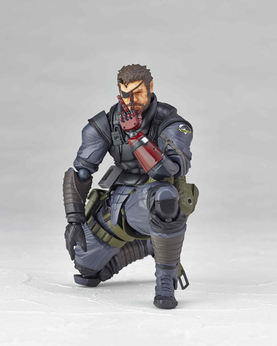 Revoltech Venom Snake Metal Gear Solid 5 Kaiyodo Japon Origi