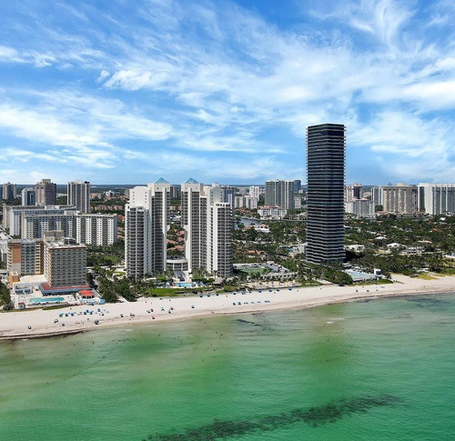 Departamento Monoambiente En Venta - 1 Cochera - 39mts2 - Sunny Isles, Florida
