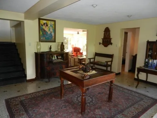 Casa En Venta 23-9533 En Chuao