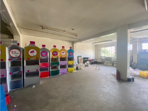 Se Vende Edificio Industrial 1400m2 Catia 0490