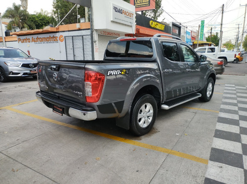 Imagen 6 de 15 de Nissan Frontier Platinum Le 2020 Gris