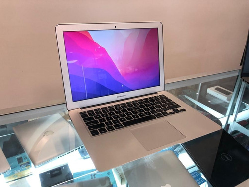 Macbook Air 2014, 13puLG Core I5, 4gb Ram, 256gb Ssd Remate (Reacondicionado)