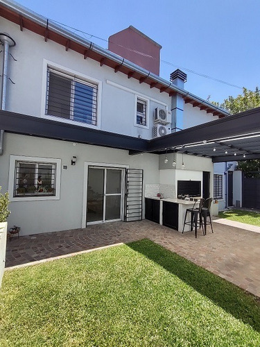 Casa En Ph En Excelente Ubicación!!!