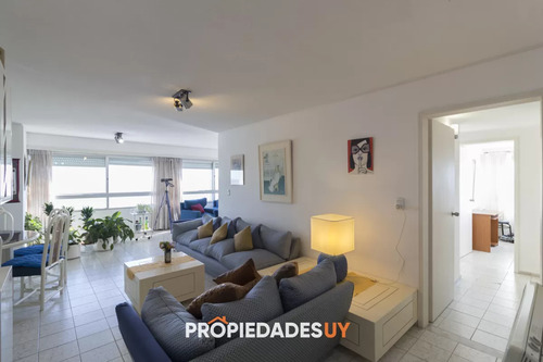 Apartamento En Venta En Península Punta Del Este, 2 Dormitorios, 2 Baños