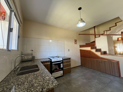 Venta C. Duplex 3 Amb. C/parque Apto Cred Tuzaingo