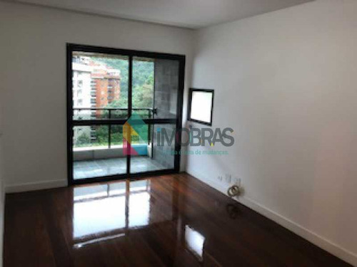 Imagem 13 de 15 de Apartamento Na Lagoa Com 4 Quartos E 4 Vagas De Garagem Com Vista Para Lagoa!! - Ipap40014