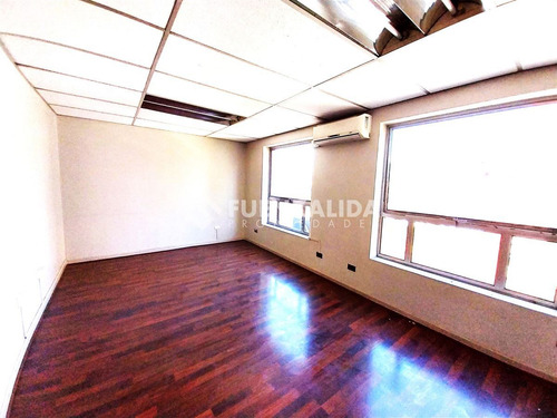 Oficina En Venta En Providencia Metro Los Leones
