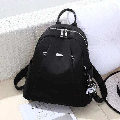 Mochila Feminina Transversal Bolsa De Costas Resistente Cor Preto