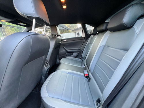 Volkswagen Nivus 1.0 4P FLEX 200 TSI HIGHLINE TURBO AUTOMÁTICO