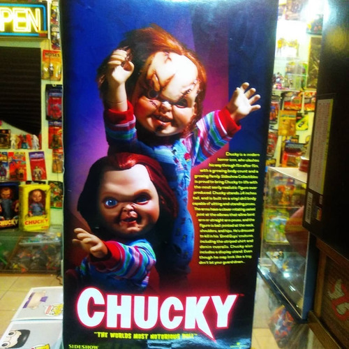 Sideshow Child's Play Chucky Doll Muñeco 14 (Usado)