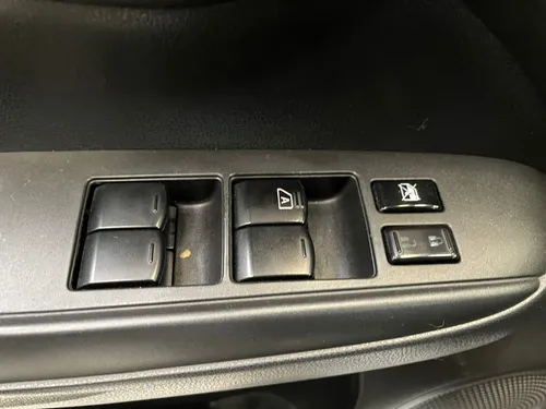 Nissan Versa DRIVE 1.6 AUT