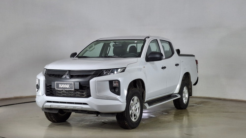 Mitsubishi L200 2.4 TD WORK DC CR