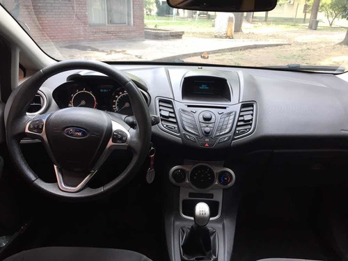 Ford Fiesta Kinetic Design 1.6 Se 120cv 2016