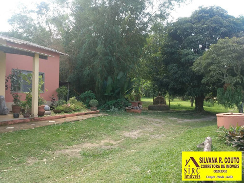 Imagem 12 de 15 de Itaocaia Valley-chácara 7.000 M² - Casa 3 Qts, 5 Baias, Lago-r$ 850 Mil - 477