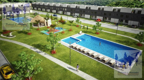 Imagen 5 de 15 de Venta De Casa En Residencial Santa Fe, Xochitepec Morelos
