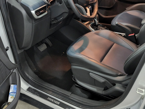 Imagen 4 de 15 de Chevrolet Tracker 2021 1.2 Premier Turbo At