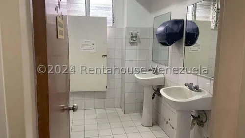 Venta De Edificio En La Urbina