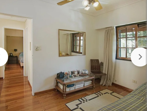 Excelente Chalet En Una Zona Muy Tranquila De Caballito